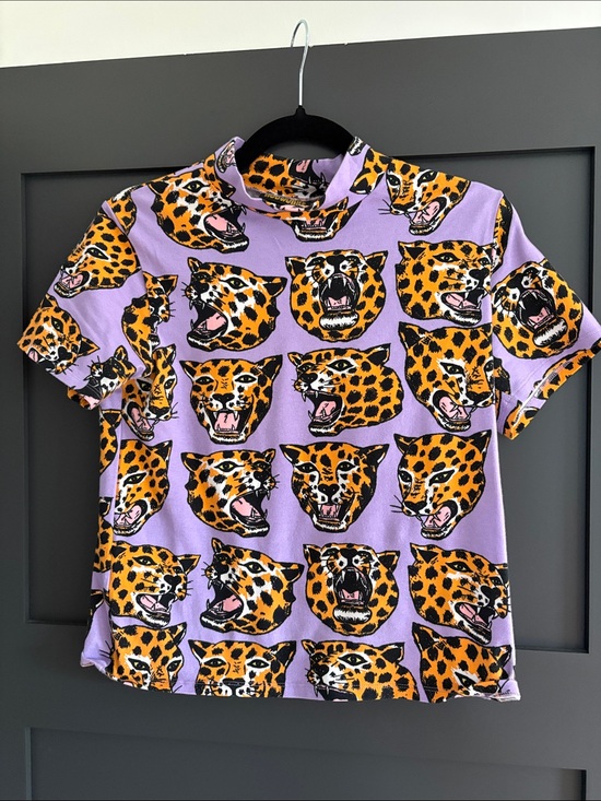 Nooworks Tops - NOOWORKS Cheetah Head Lilac Purple Leopard Mock Neck Tee T-Shirt Large